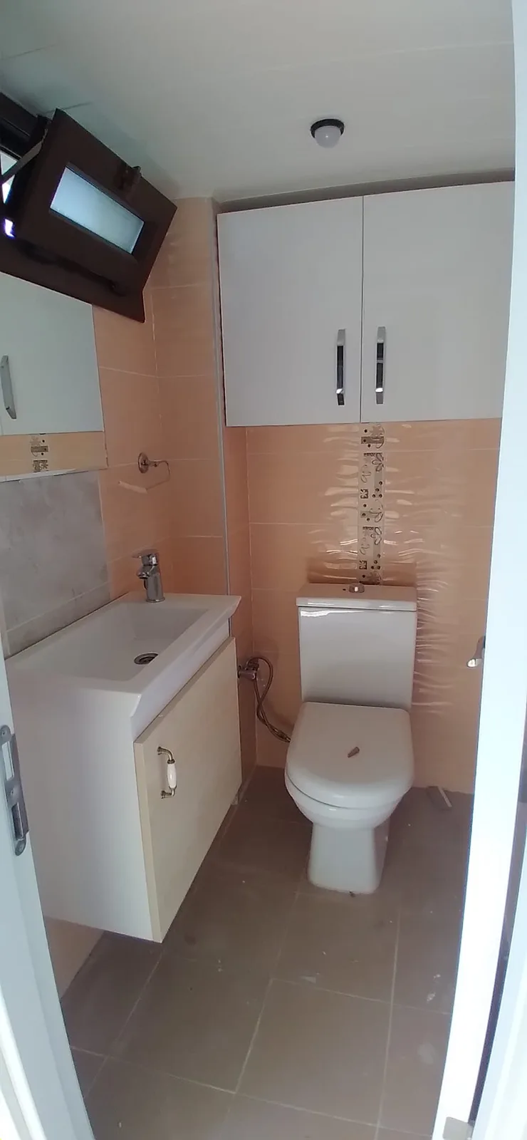 Küçük Banyo/WC Tadilatı — CMT Şahin Yapı Anahtar Teslim Tadilat